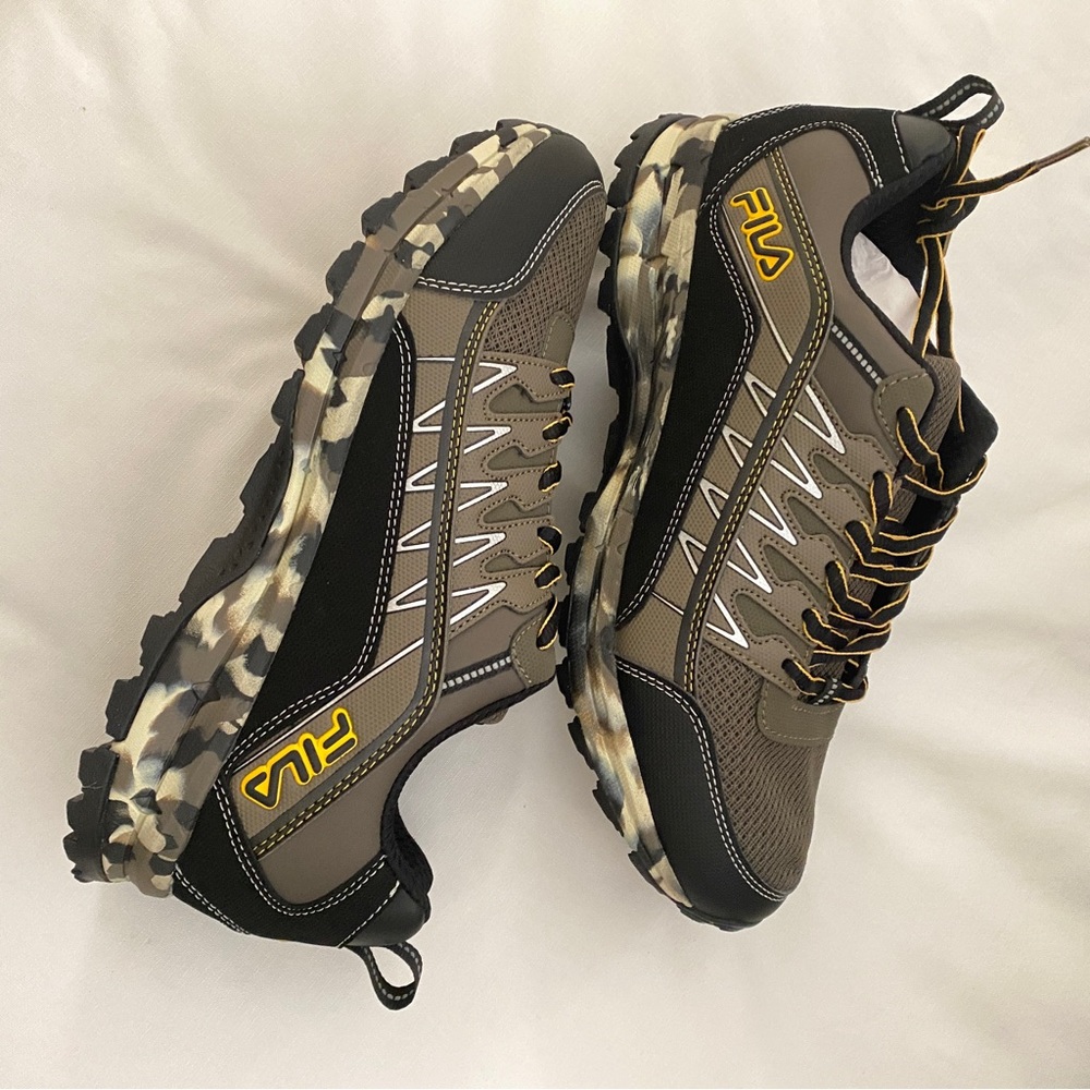 Brand new FILA evergrand men’s 10.5